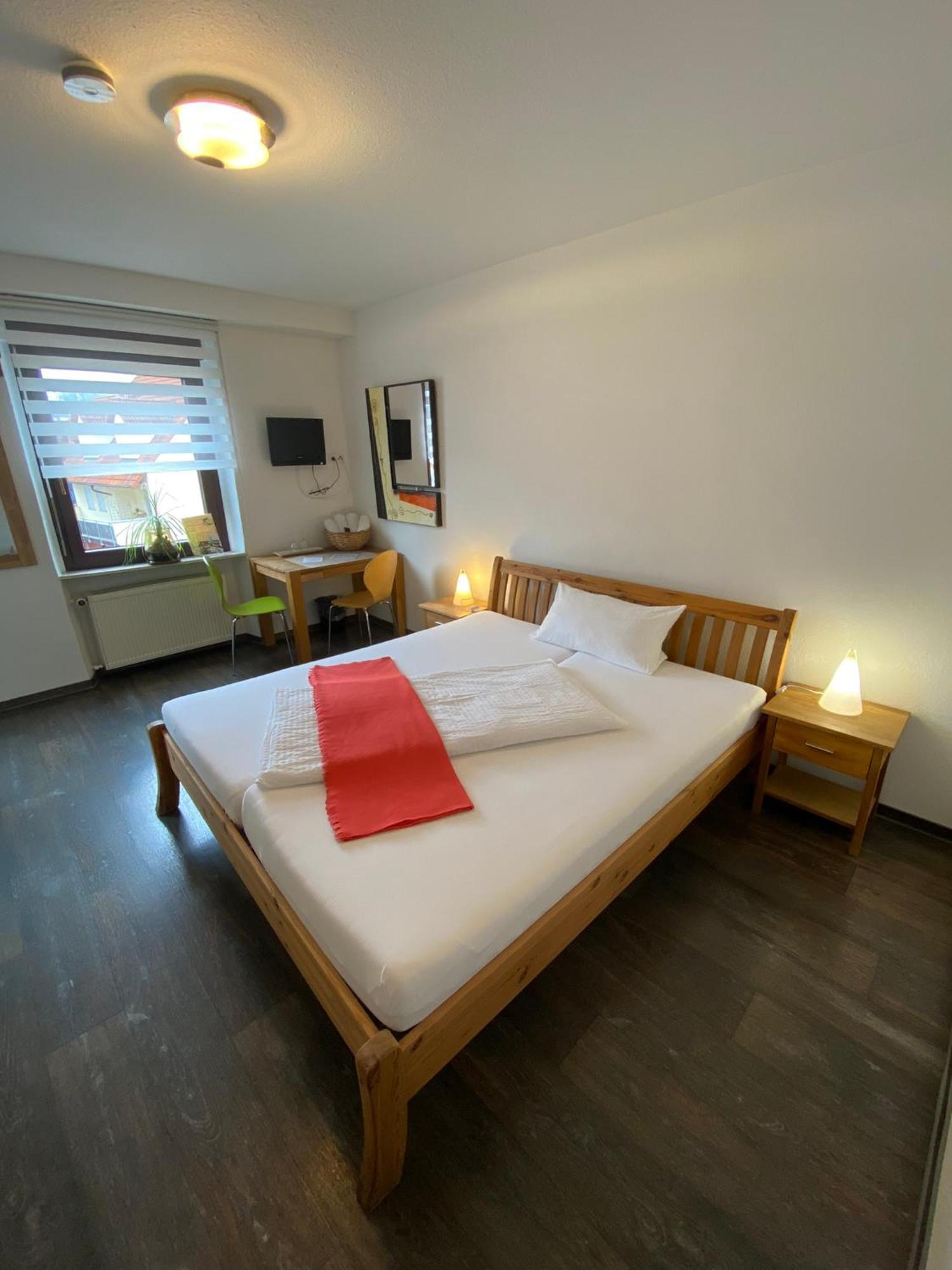 Hotel Siebenschläfer Hof Strassbessenbach Zimmer foto